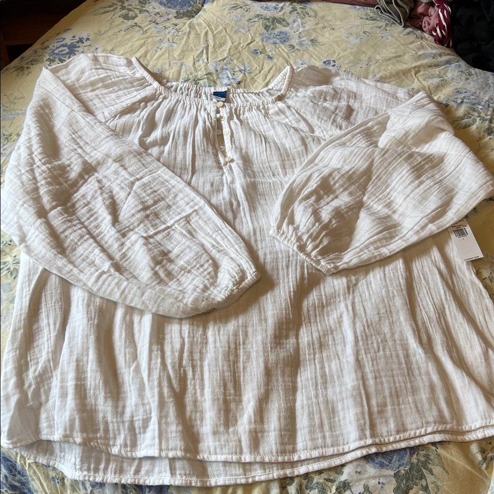 Old Navy Cream Blouse with Peasant Sleeves